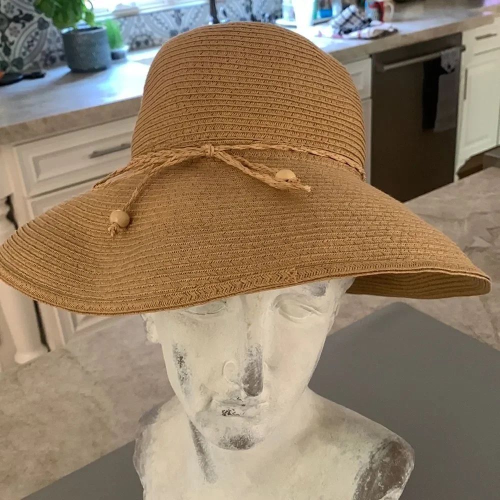 Floppy Straw Sun Hat